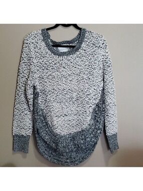 Ya Ya & co sweater size medium/large